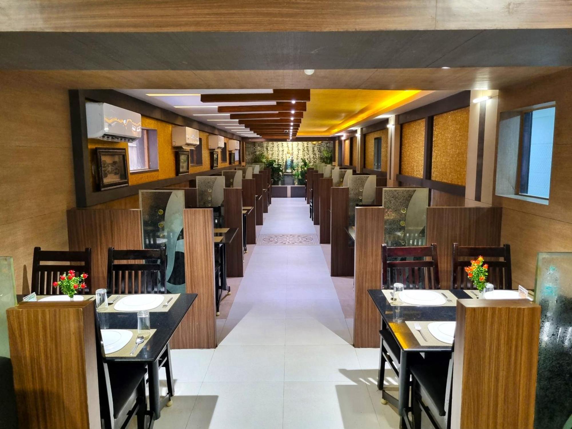 Hotel Seagate Velankanni Exterior photo