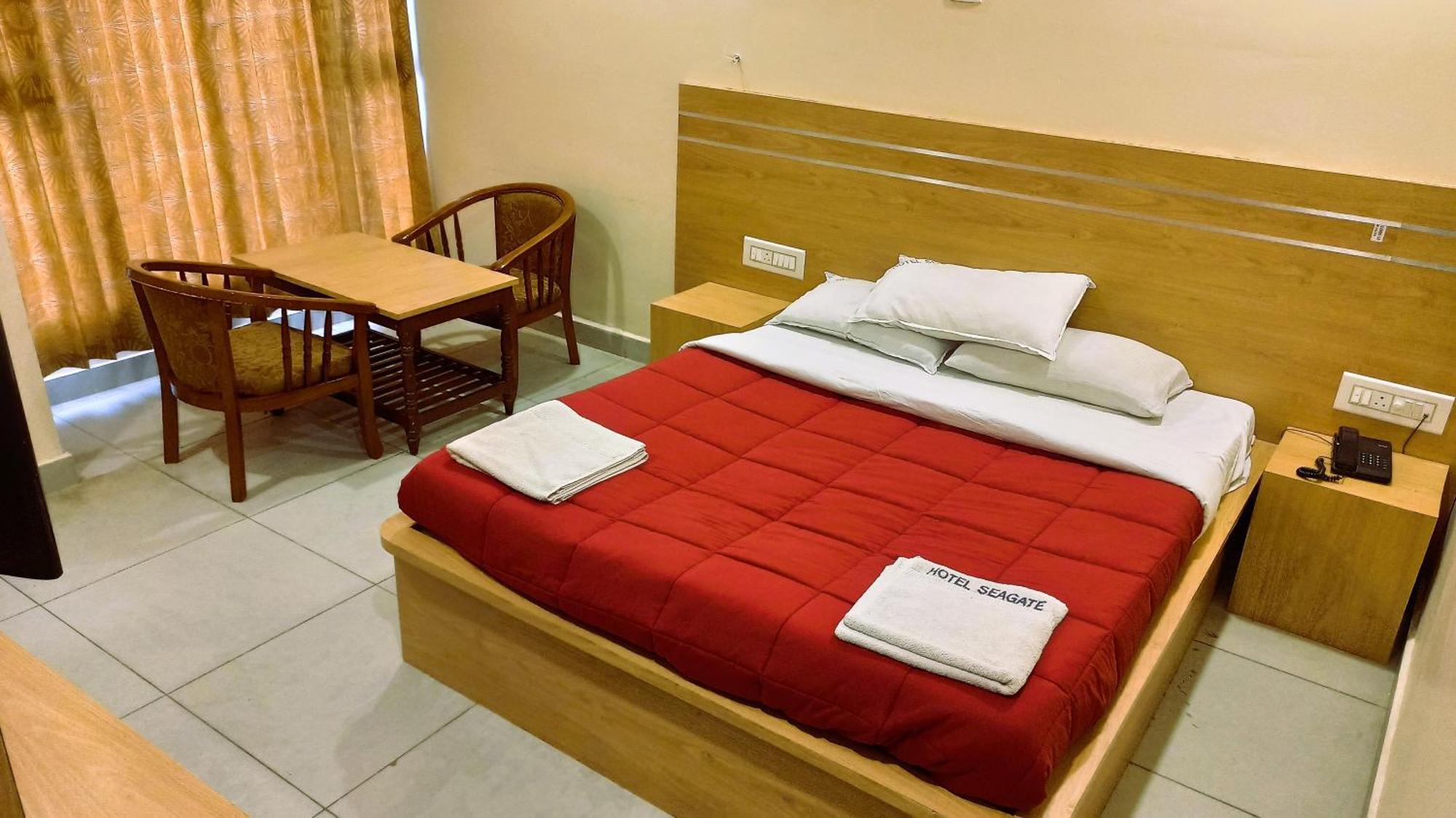 Hotel Seagate Velankanni Exterior photo